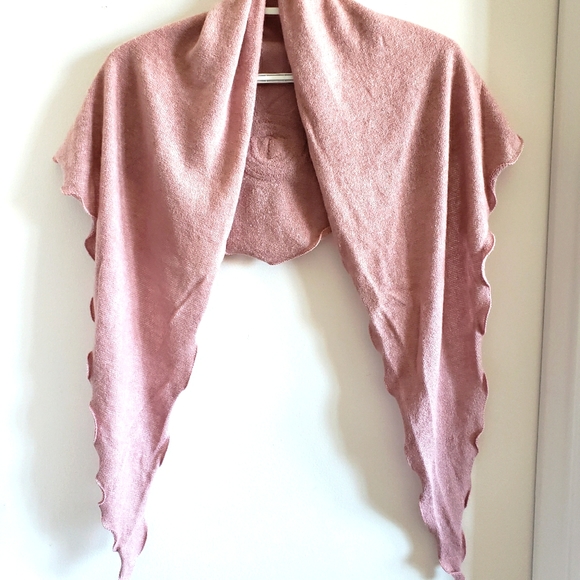 Scarf Dusty Rose Scallop Edges Gathered Centre Rose Boho Gypsy Soft Flowy Unique - Picture 2 of 6